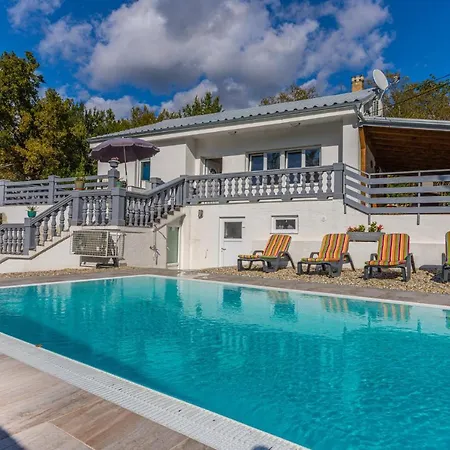 In 41600 Crikvenica