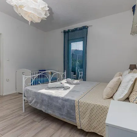 Nyaraló In 41600 Crikvenica